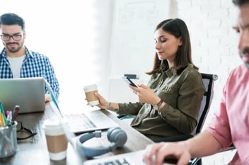 Tabla de diferencias: Oficina tradicional vs. coworking: Ventajas de cada opción