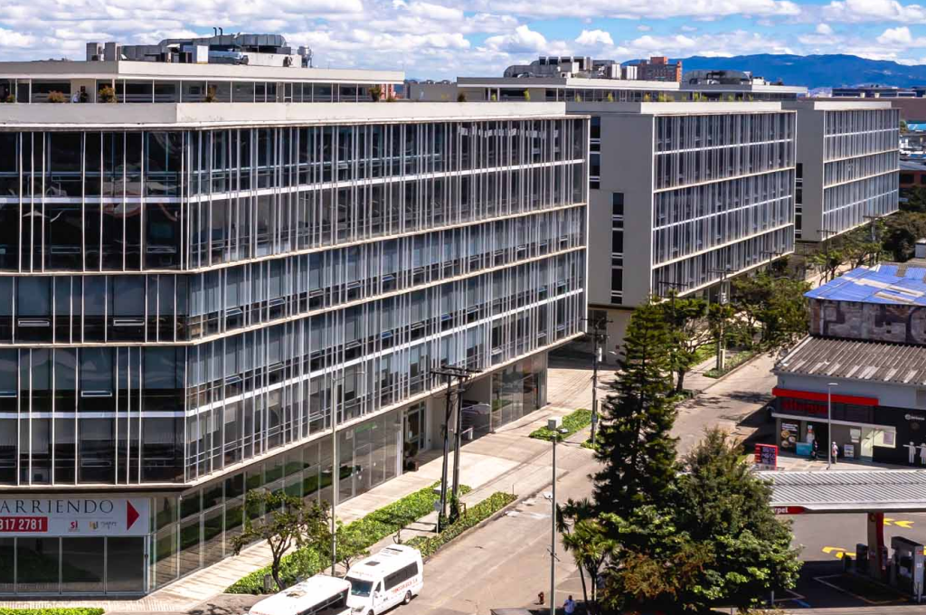 ¿Por qué la ubicación de las oficinas de Bog Américas es estratégica?